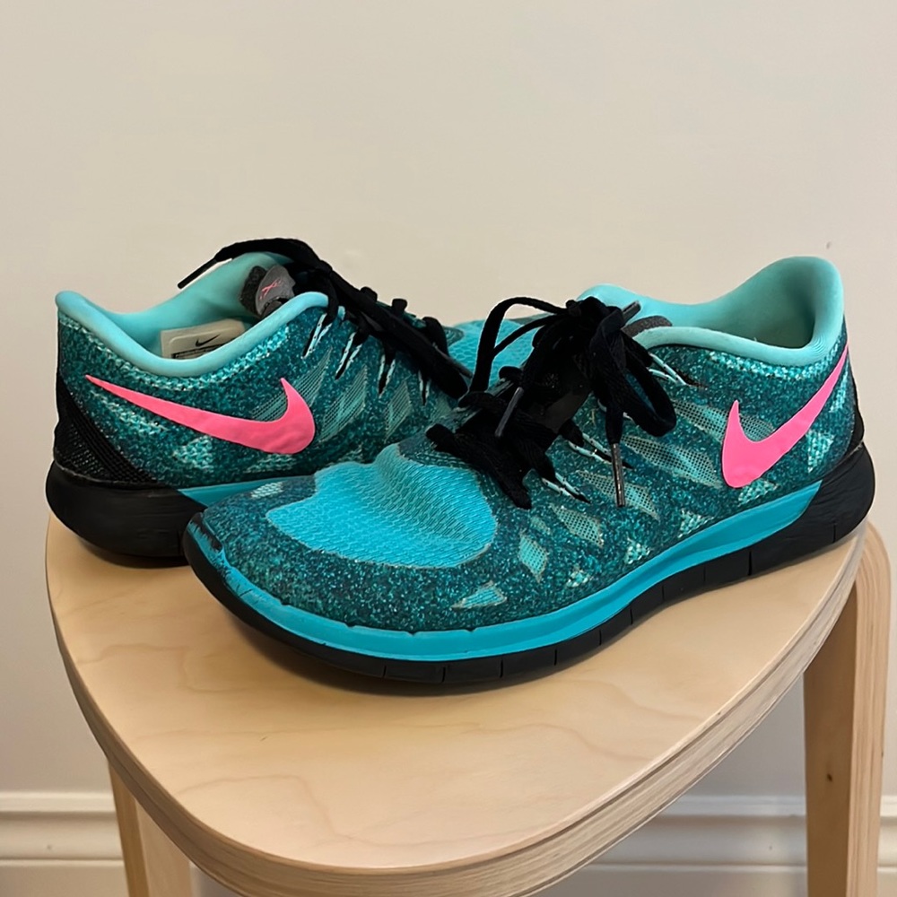 NIKE Woman’s Free 5.0 - Hyper Jade/ Hyper Pink / Hyper Turquoise/ Black Runners